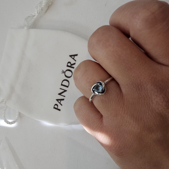 Ring - Picture 2 of 4